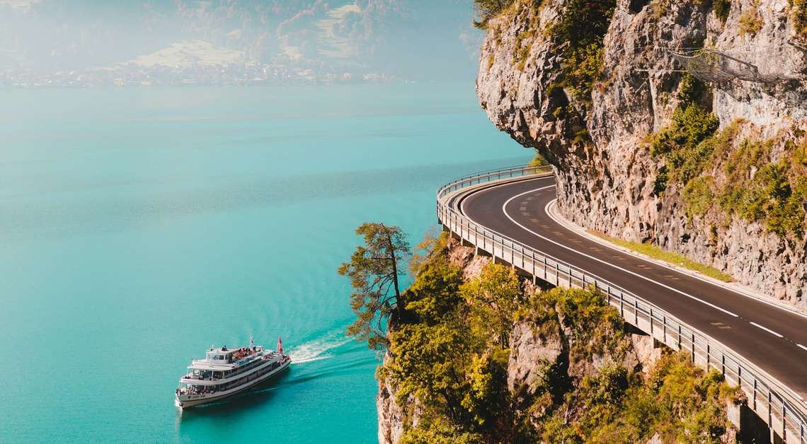 pexels-maxravier-3331043
