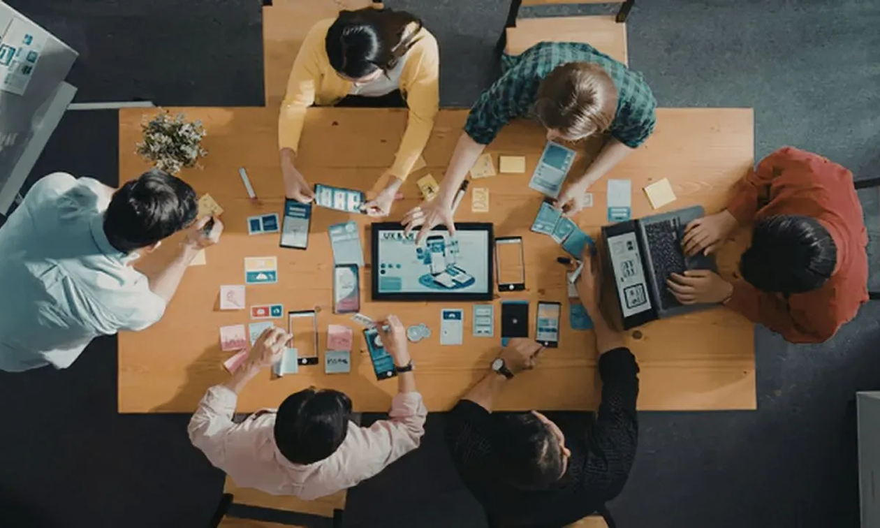 AI Dictation Tools Turn Offices Into Louder, More Vocal Workspaces