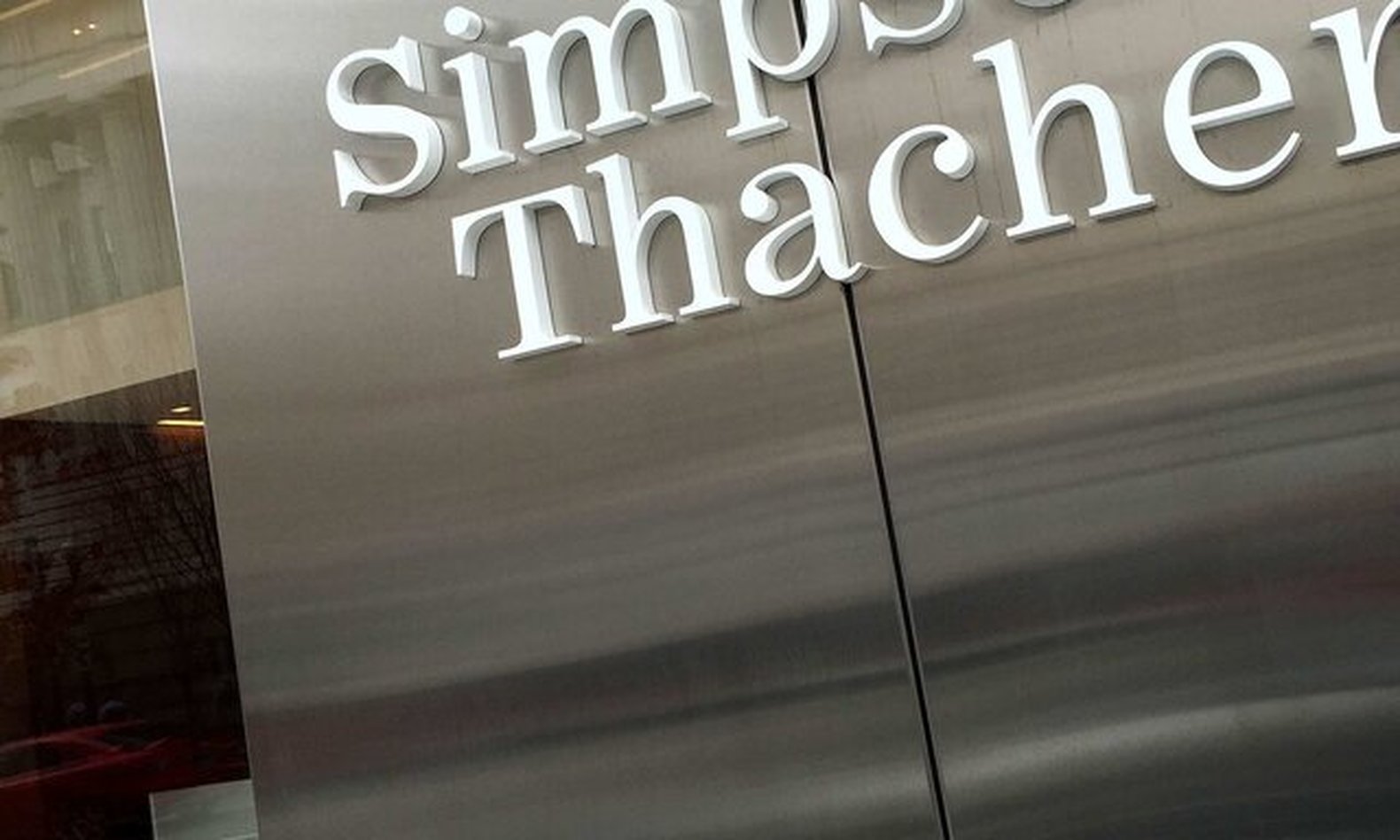 Simpson Thacher Snags Manhattan's 2nd Largest Office Lease in 2026 on 916K SF Deal