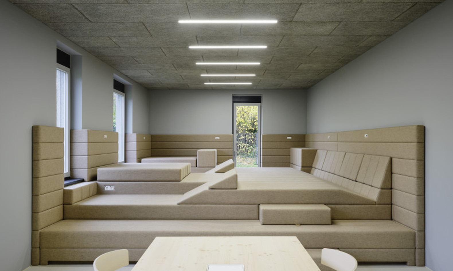 Folding is the feature that gives this office its flexibility