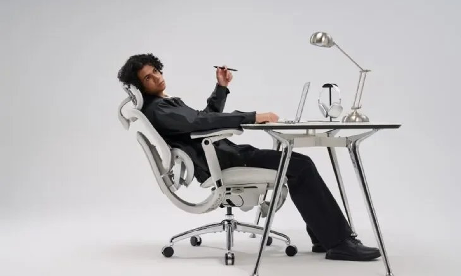 Sihoo Launches Doro C300 Pro V2: The First Full-Body Adaptive Ergonomic Chair That Ends 