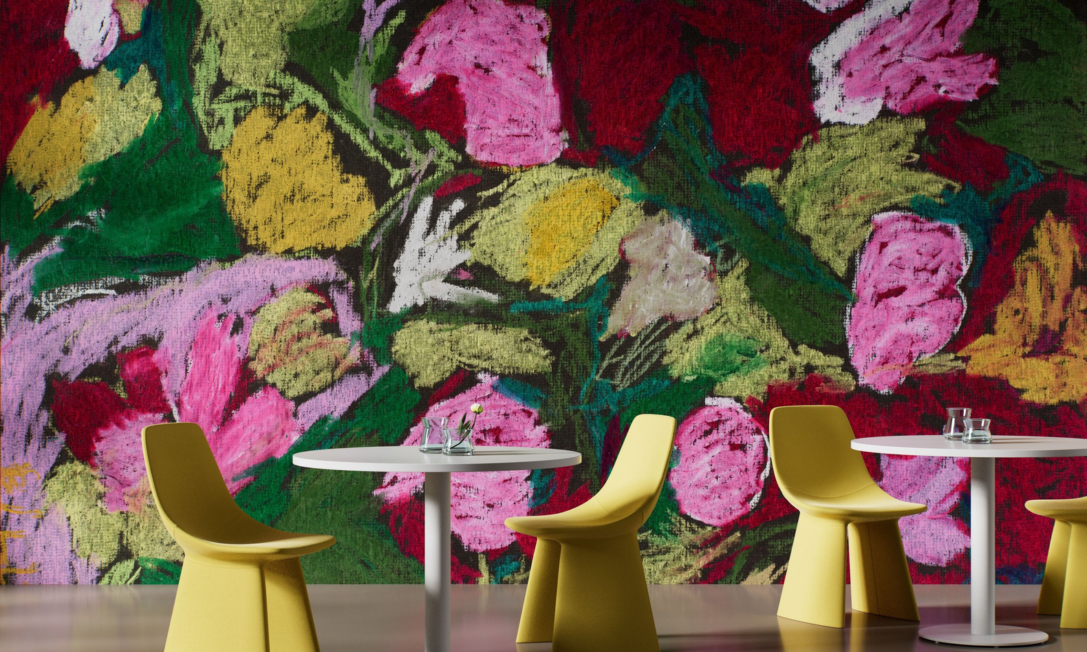 Momentum Partners With Interact Artists To Create Custom Wallcoverings — officing.