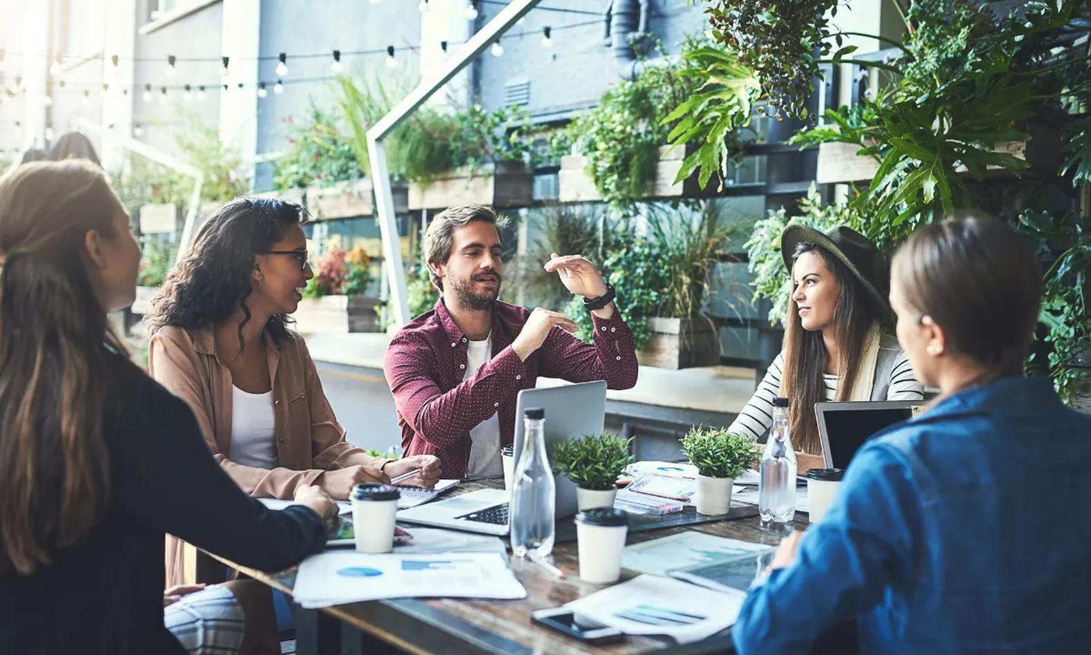 IWG Finds Hybrid Working Outpaces Pay As The Top Strategy Companies Use To Compete In The Race For Tech Talent