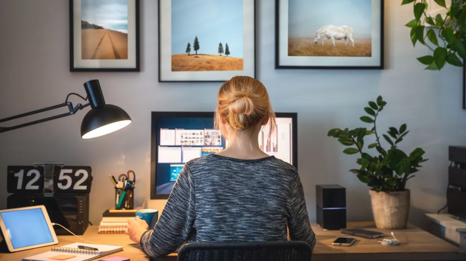 More Americans Worked From Home In 2025, Despite Return-To-Office Push