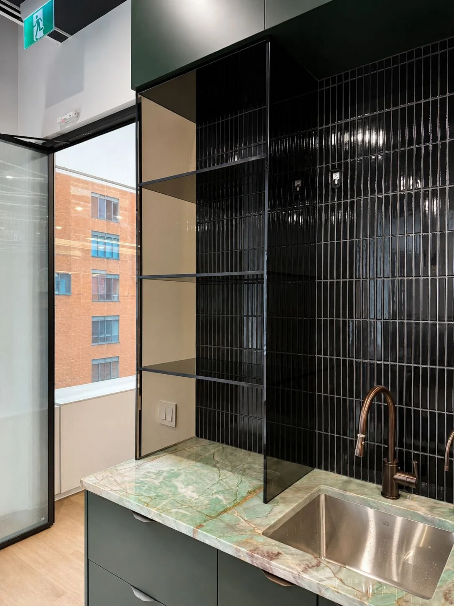 6 Sigma Interiors Introduces Custom Glass Display Systems for Modern Workplace, Hospitality, and Amenity Spaces — officing.