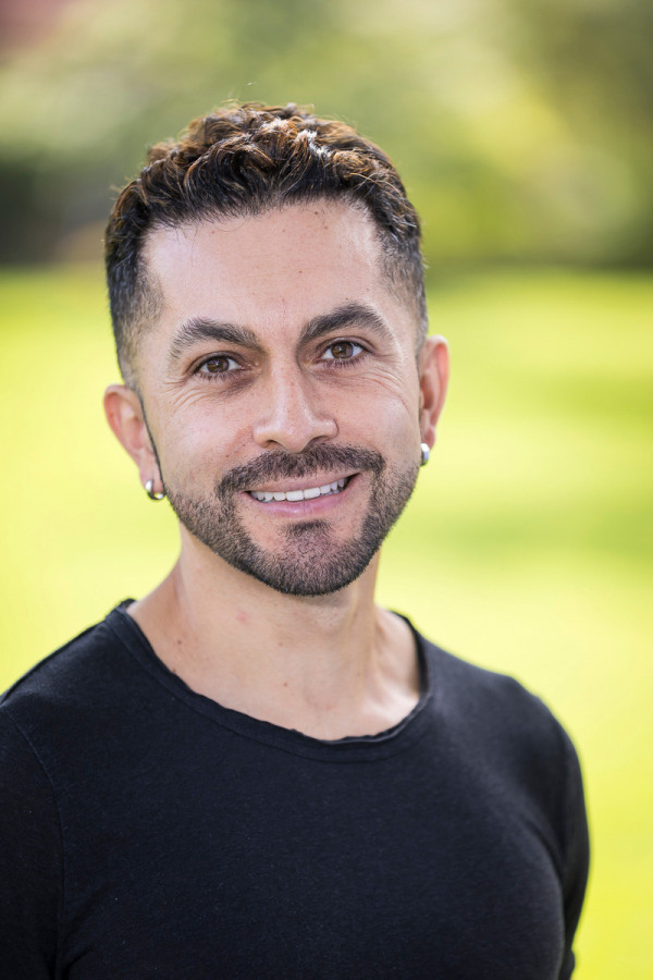 Dr. Xavier Haro-Carrión headshot