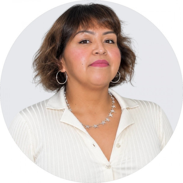 Alma Lopez