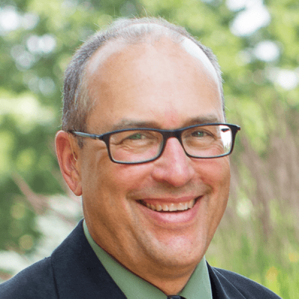 Jeff Ondich, Professor of Computer Science and the Winifred and Atherton Bean Professor of Science, Technology, and Society
