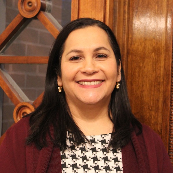 Headshot of Dina Zavala